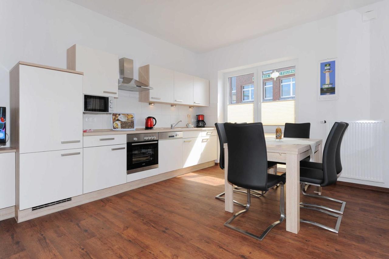 Haus Leuchtturm Appartement Bensersiel Buitenkant foto